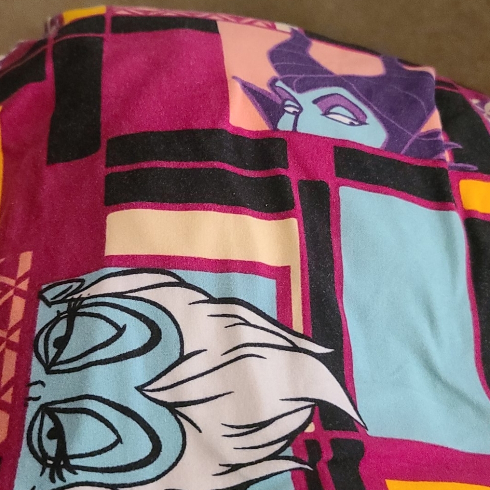 lularoe tc2 leggings villains